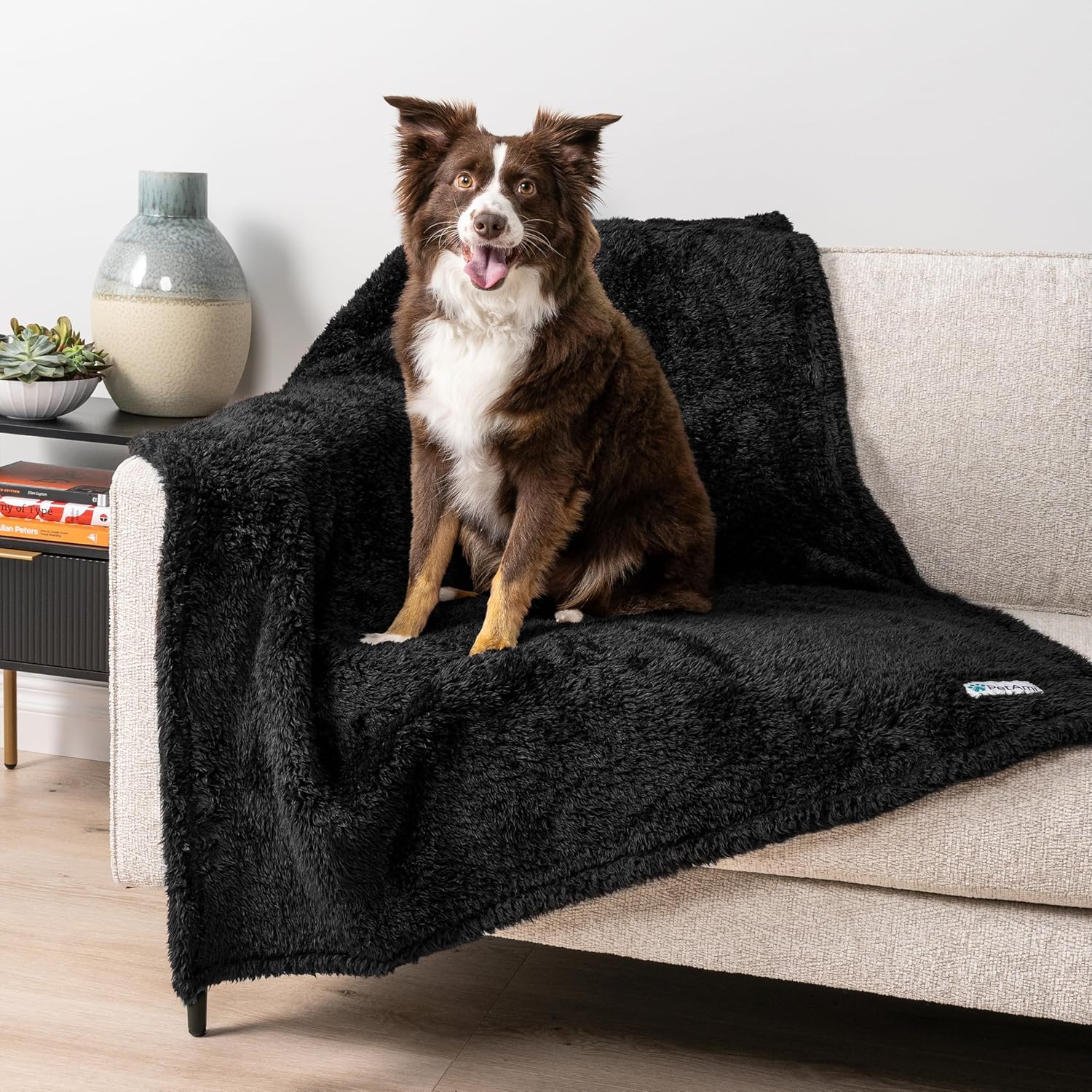 Furlio CozyGuard Waterproof Sherpa Blanket
