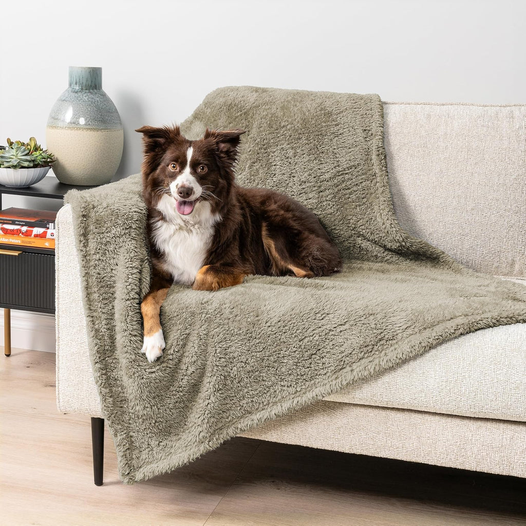 Furlio CozyGuard Waterproof Sherpa Blanket